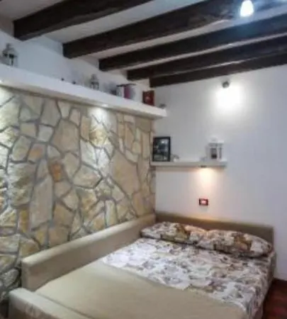 A Cento Passi Dal Colosseo アパート