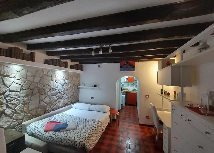 A Cento Passi Dal Colosseo Apartament Rzym