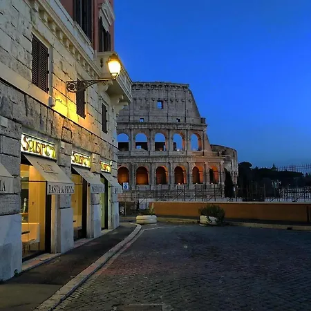 A Cento Passi Dal Colosseo 公寓 罗马